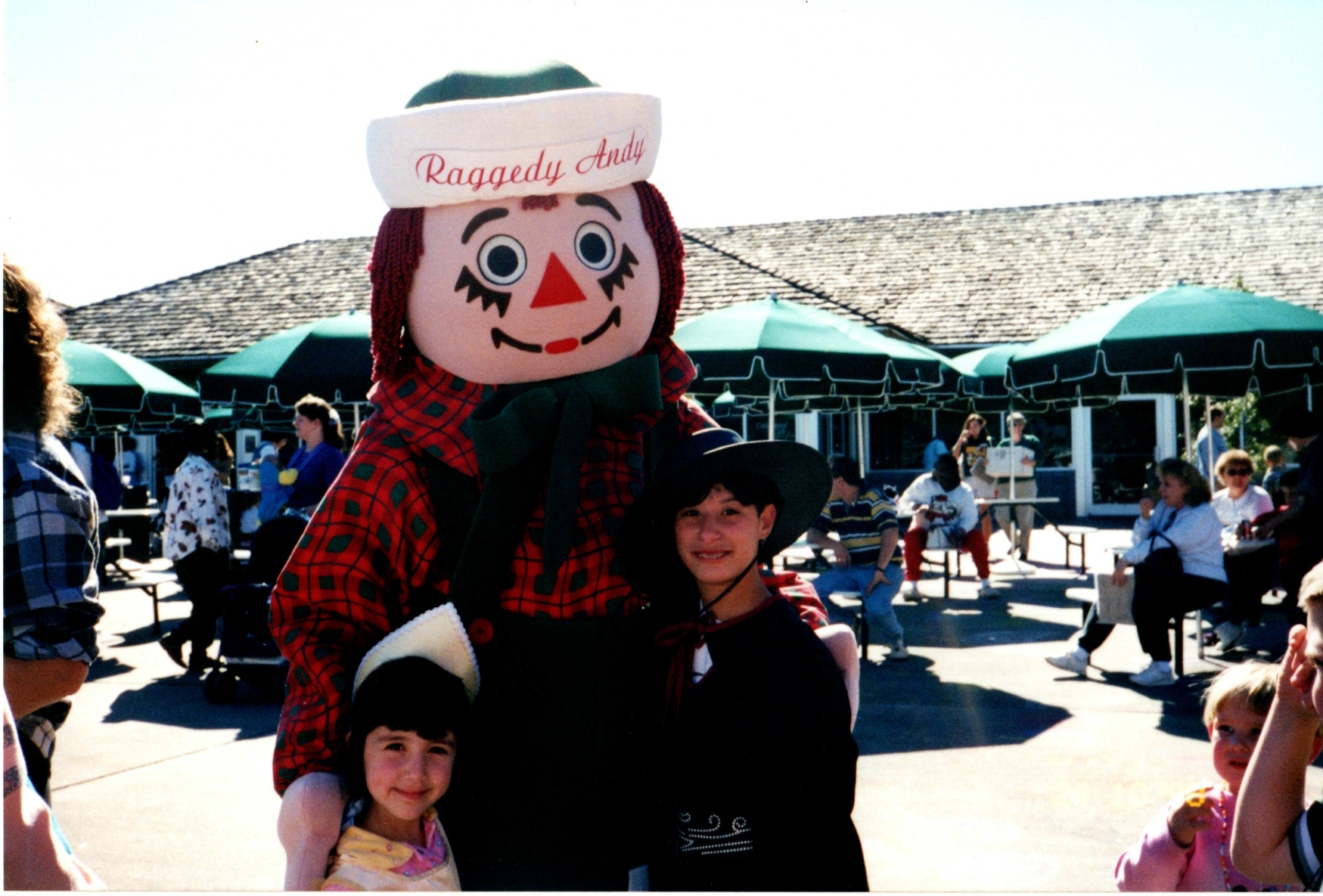 ./1998/18 - October/img06272020_742.jpg